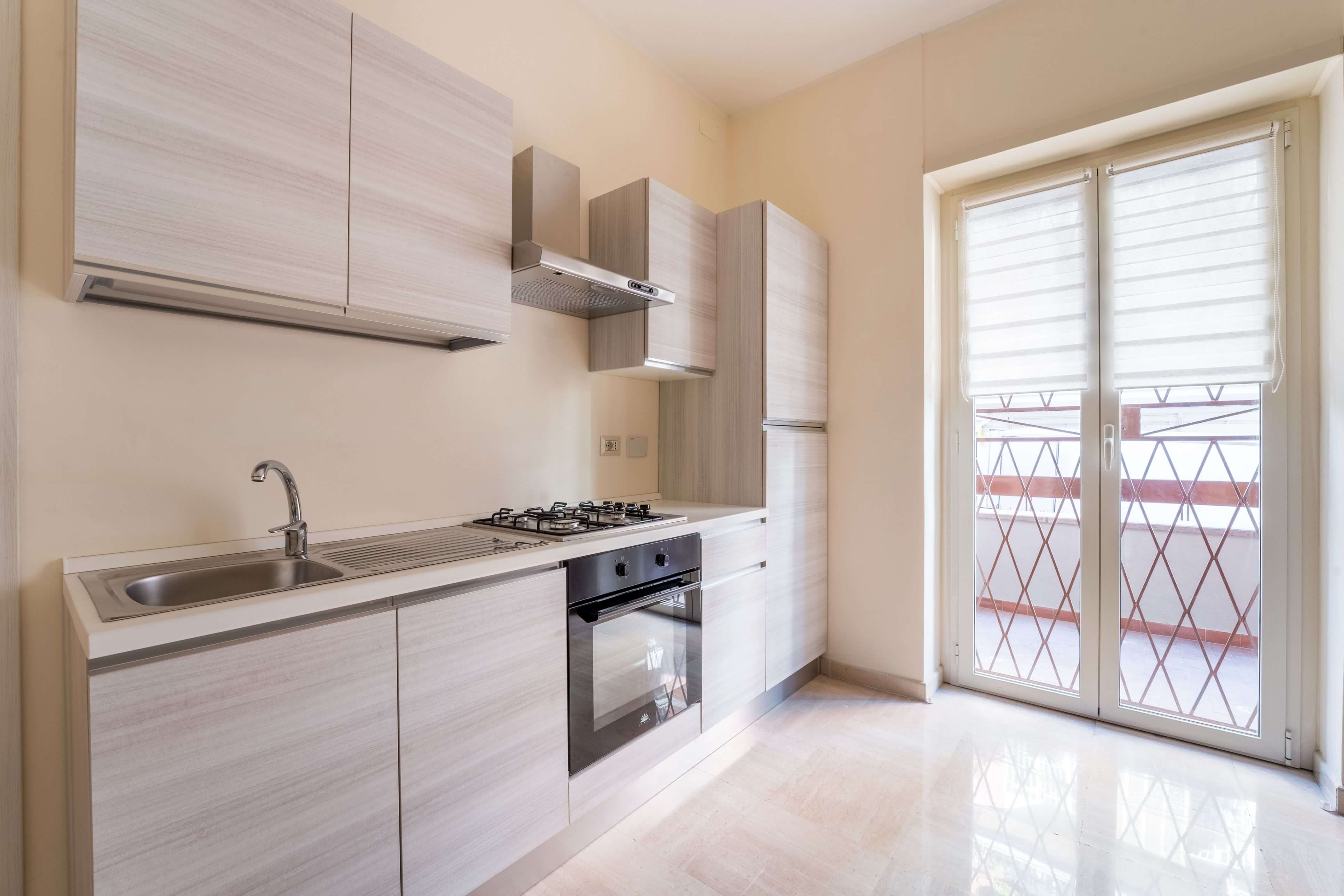 Monteverde 1‑Bed — Completely Renovated, Two Street Entrances – photo 3